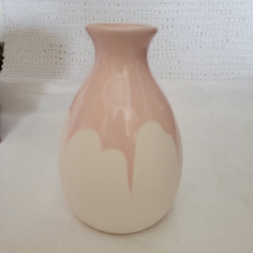 NEW Decorative Ceramic Vase Isaac Mizrahi Loves Sienna Bud drip Open Box decor